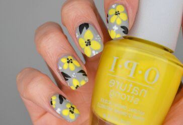 Paznokcie Z żółtymi I Białymi Kwiatami Paznokci